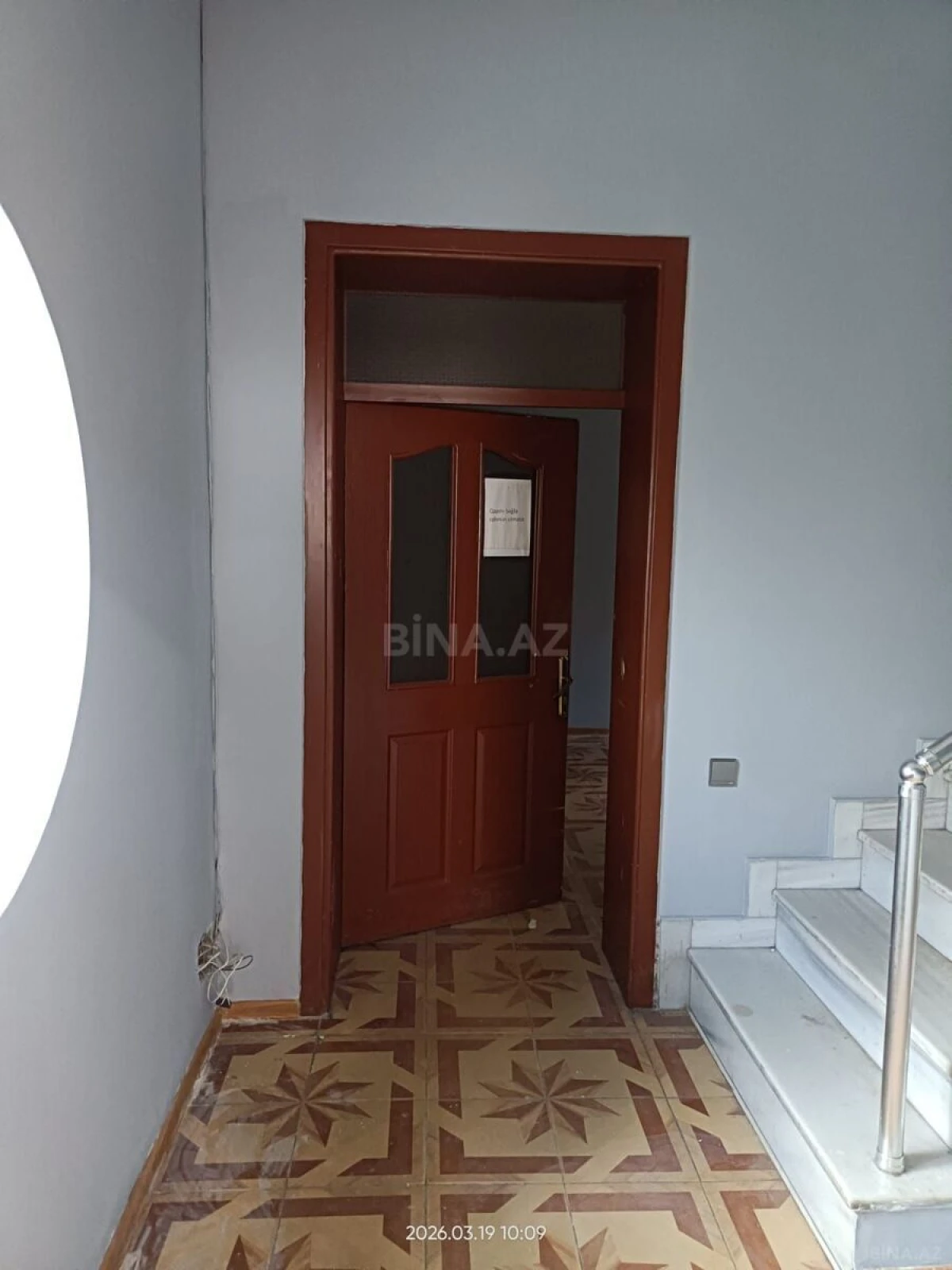 Kirayə verilir 9 otaqlı ofis 240 m²