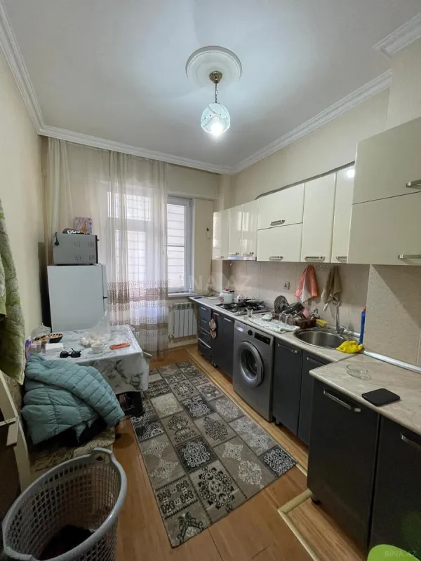 Satılır 1 otaqlı mənzil 41 m²