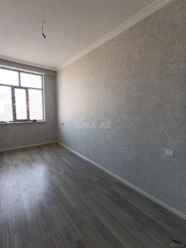 Satılır 3 otaqlı mənzil 76 m²