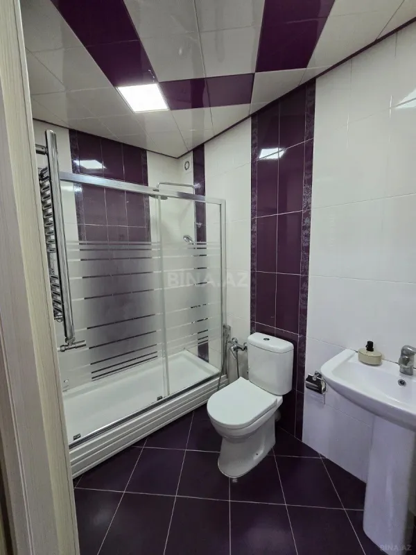 Satılır 3 otaqlı mənzil 130 m²