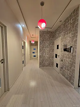 Satılır 3 otaqlı mənzil 130 m²