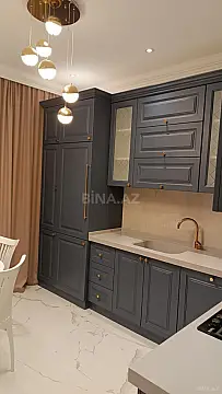 Satılır 3 otaqlı mənzil 148 m²