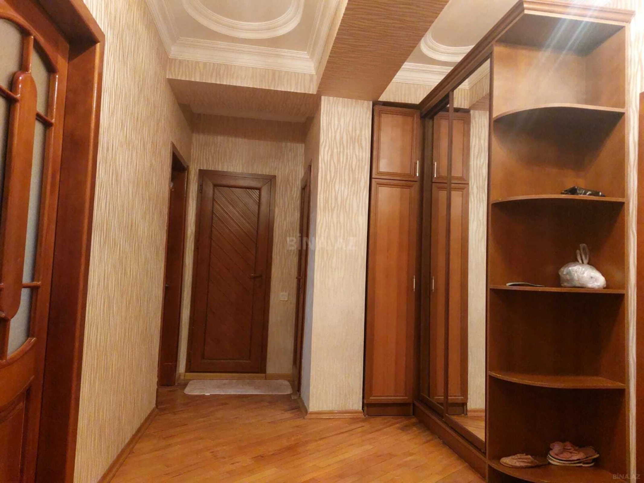 Satılır 2 otaqlı mənzil 85 m²