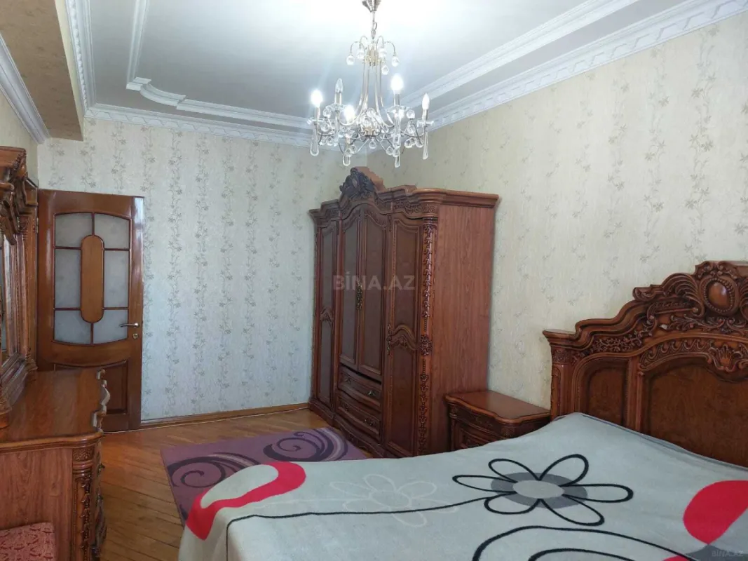 Satılır 2 otaqlı mənzil 85 m²