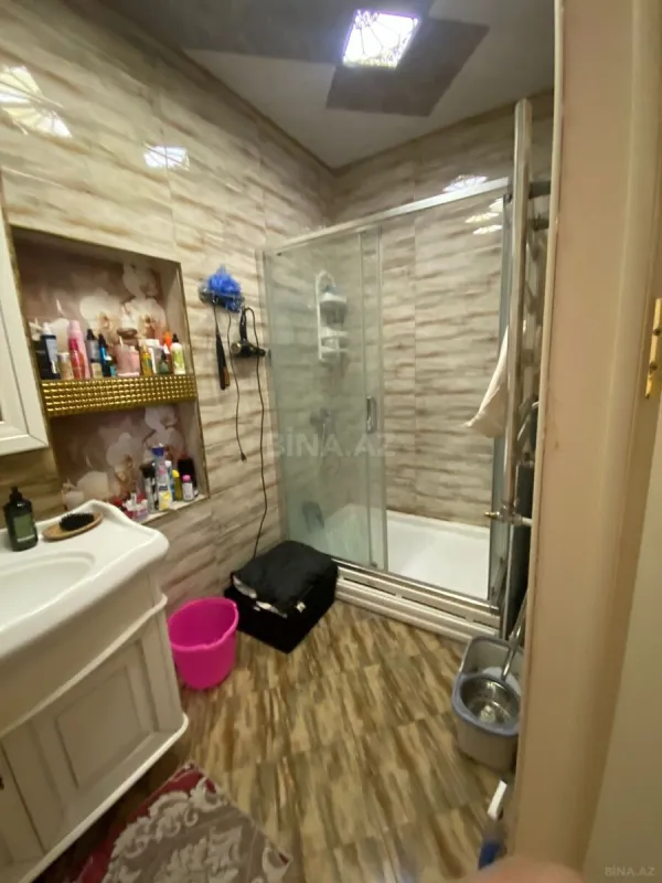 Satılır 3 otaqlı mənzil 128 m²