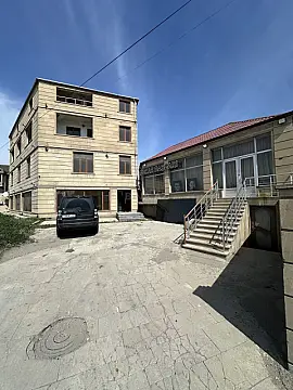 Satılır obyekt 818 m² — Bakı, Binəqədi 818.00 m²