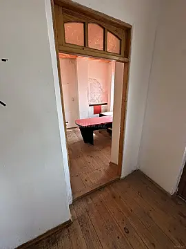 Satılır obyekt 818 m²