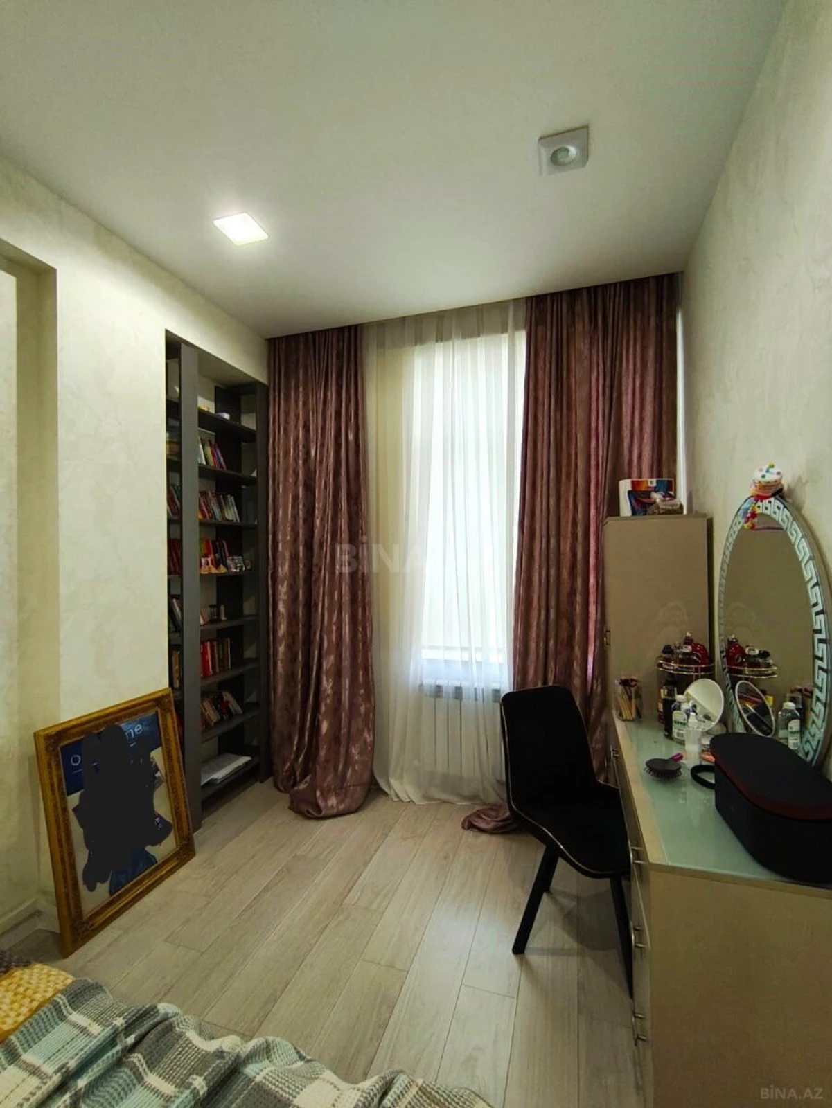 Kirayə verilir 4 otaqlı mənzil 130 m²