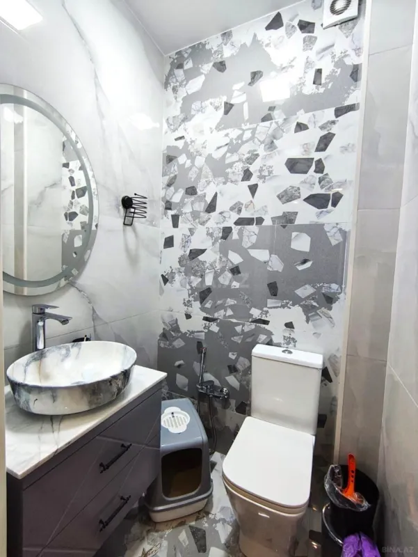 Kirayə verilir 4 otaqlı mənzil 130 m²