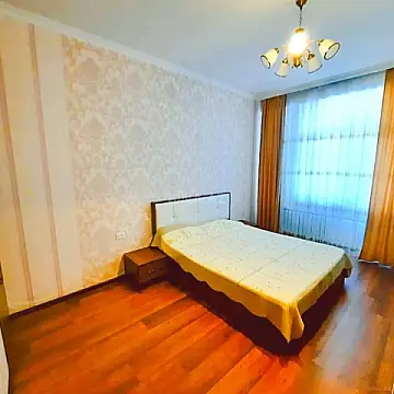 Kirayə verilir 3 otaqlı mənzil 105 m²