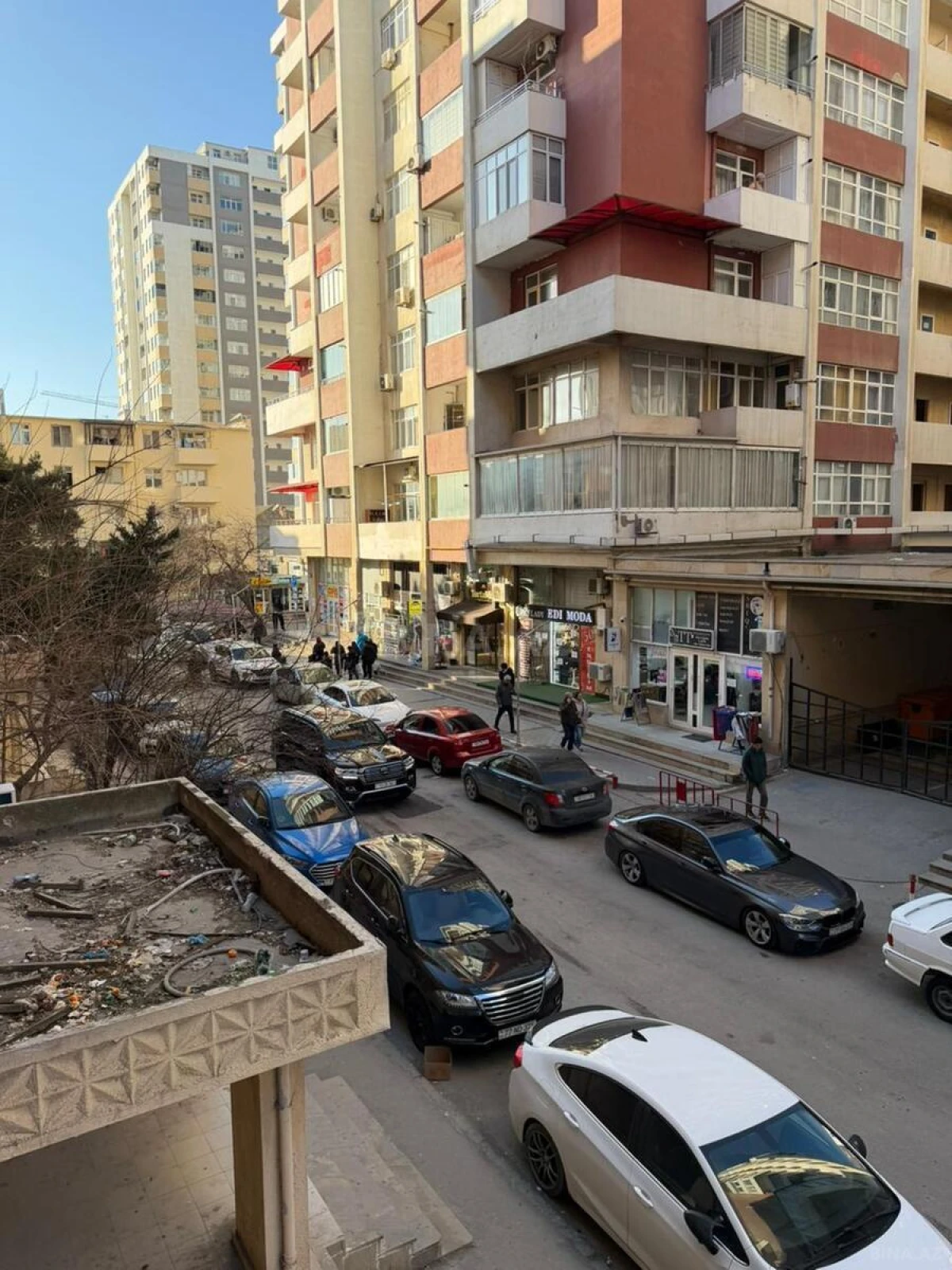 Kirayə verilir 3 otaqlı mənzil 105 m²