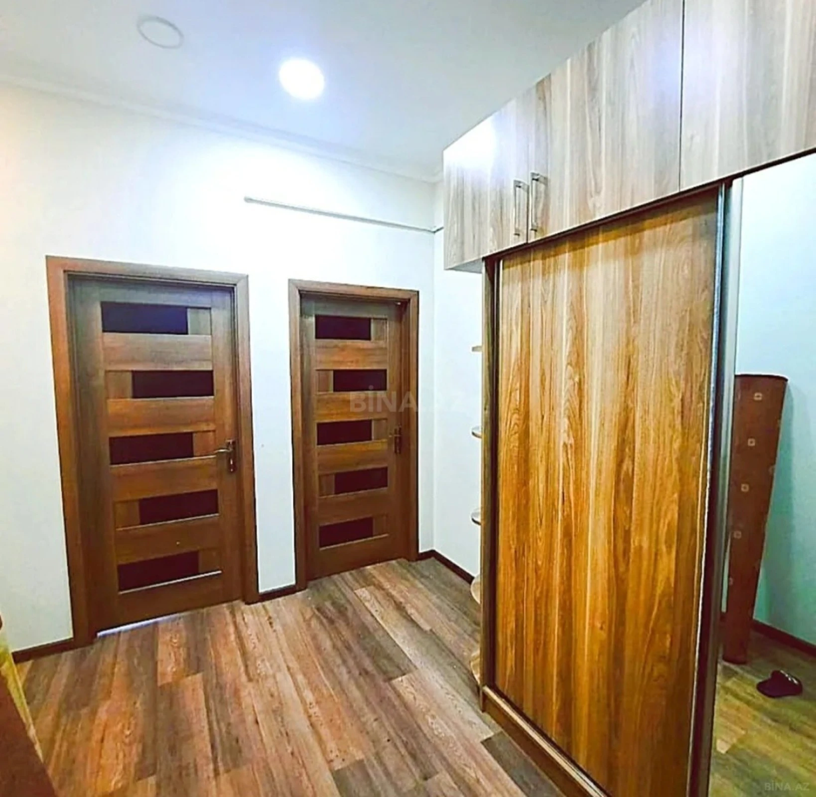Kirayə verilir 3 otaqlı mənzil 105 m²