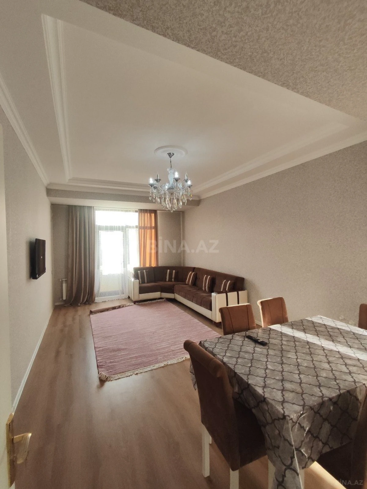Kirayə verilir 3 otaqlı mənzil 100 m²