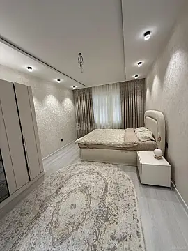 Satılır 2 otaqlı mənzil 70 m²
