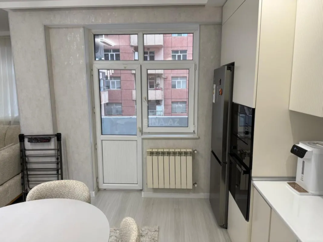 Satılır 2 otaqlı mənzil 70 m²