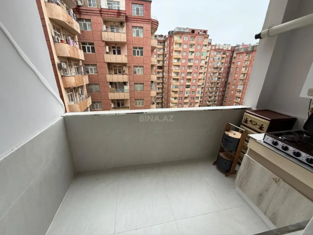 Satılır 2 otaqlı mənzil 70 m²