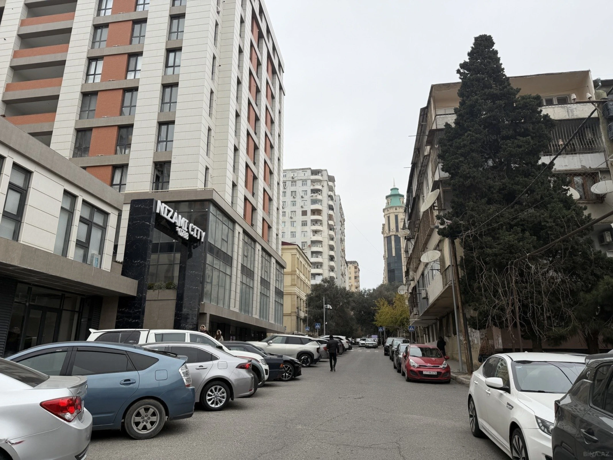 Satılır 2 otaqlı mənzil 47 m²