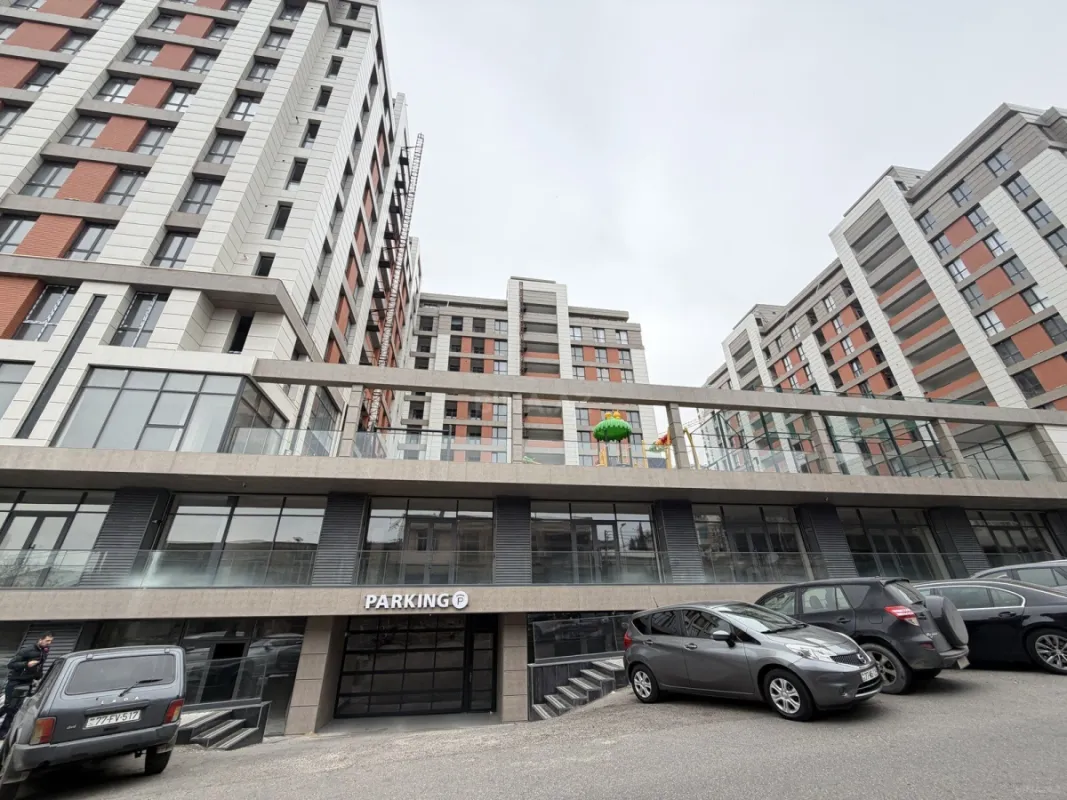 Satılır 2 otaqlı mənzil 47 m²