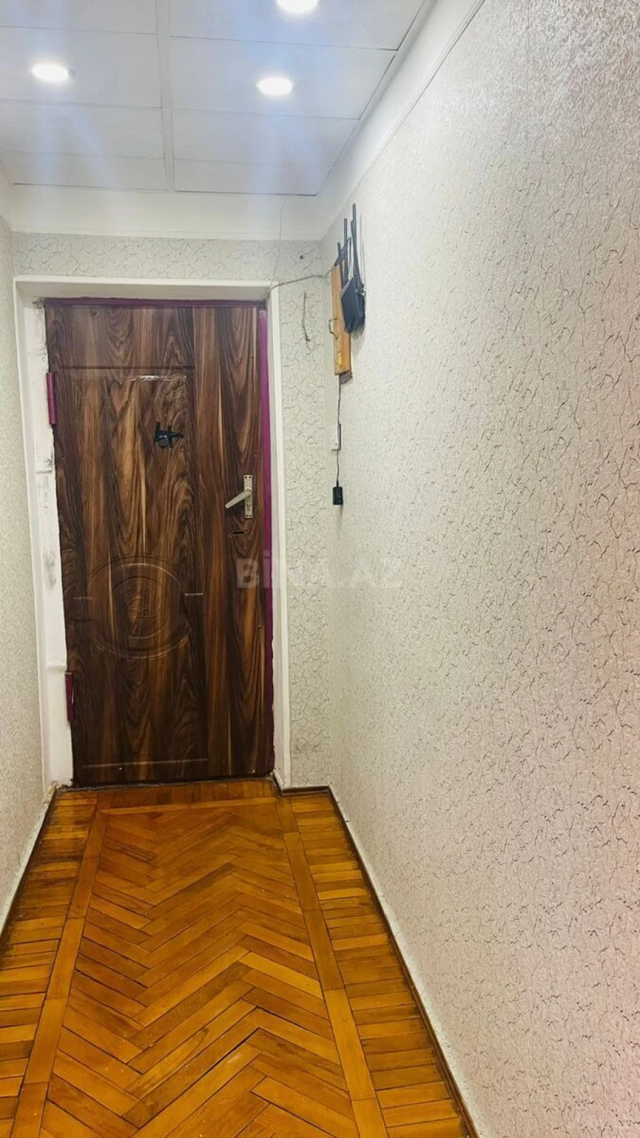 Kirayə verilir 2 otaqlı mənzil 45 m²