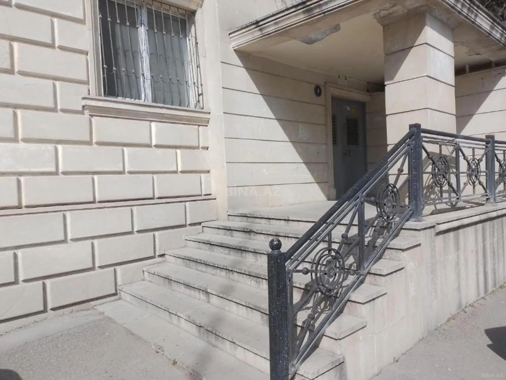 Kirayə verilir 2 otaqlı mənzil 60 m²