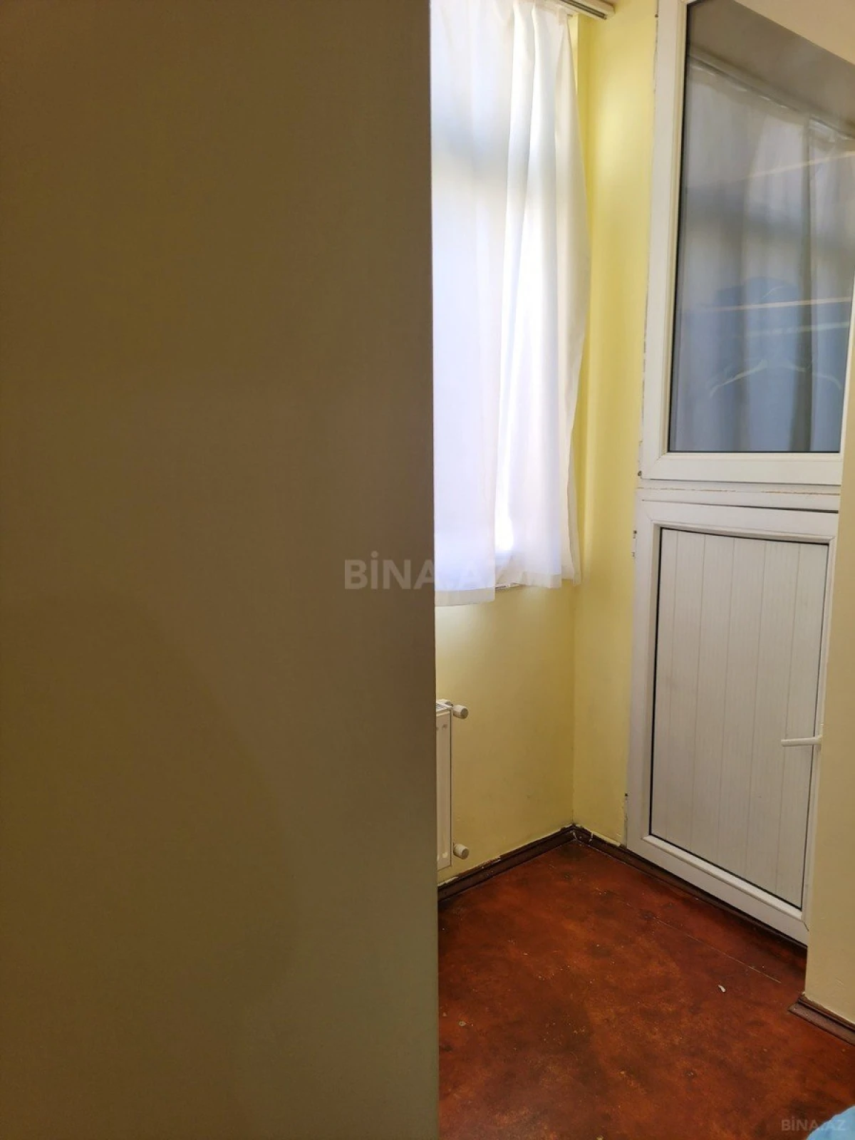 Kirayə verilir 2 otaqlı mənzil 60 m²