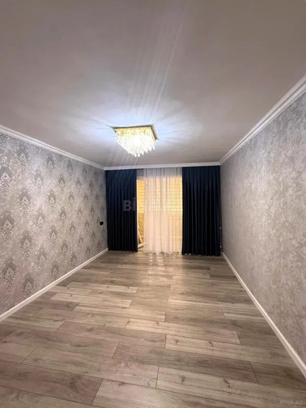 Satılır 3 otaqlı mənzil 76 m²