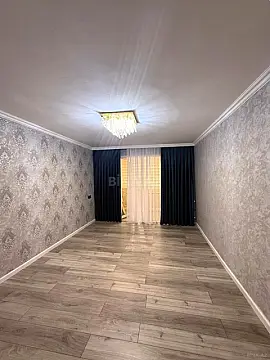 Satılır 3 otaqlı mənzil 76 m²