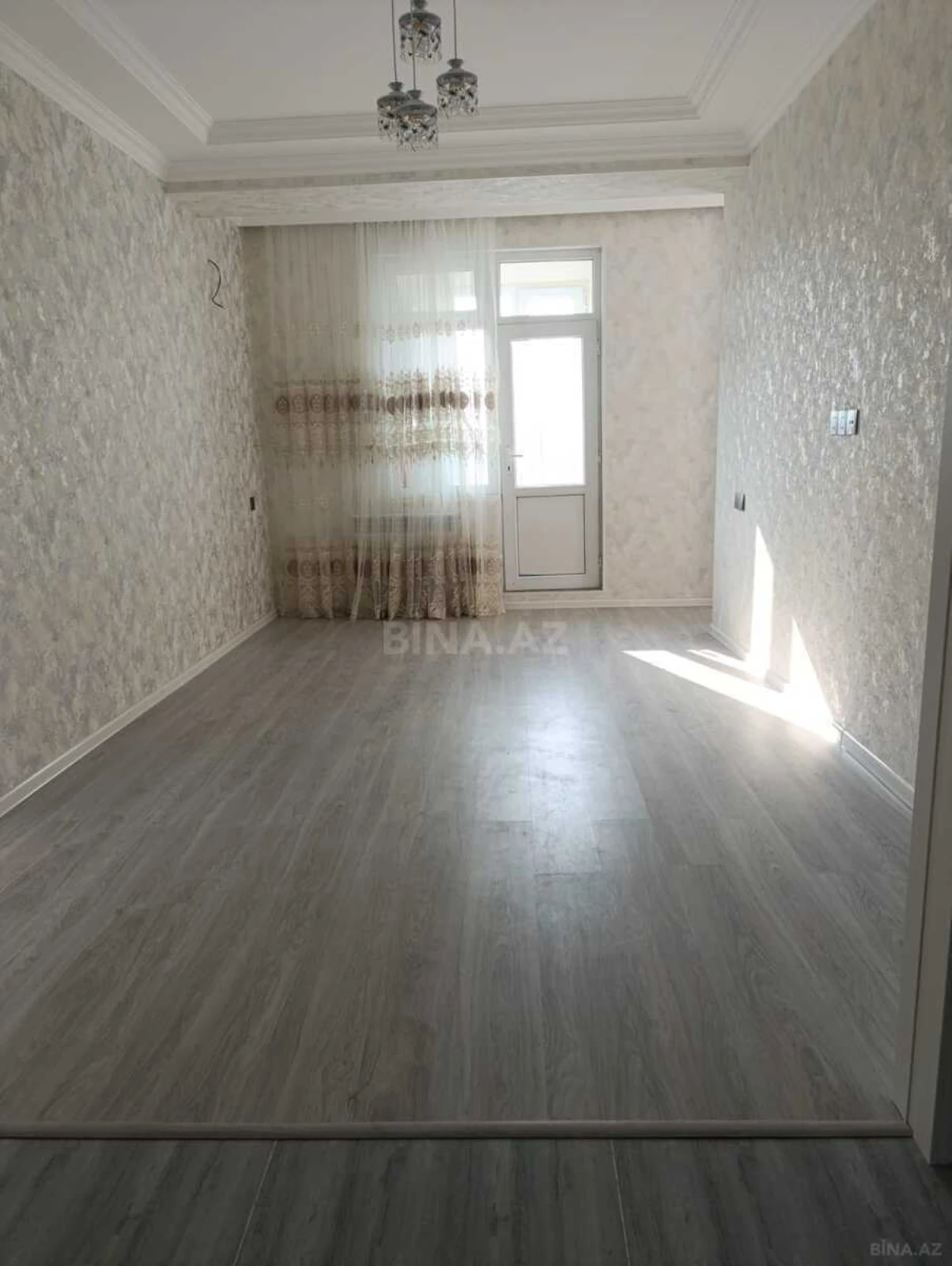 Satılır 3 otaqlı mənzil 71 m²
