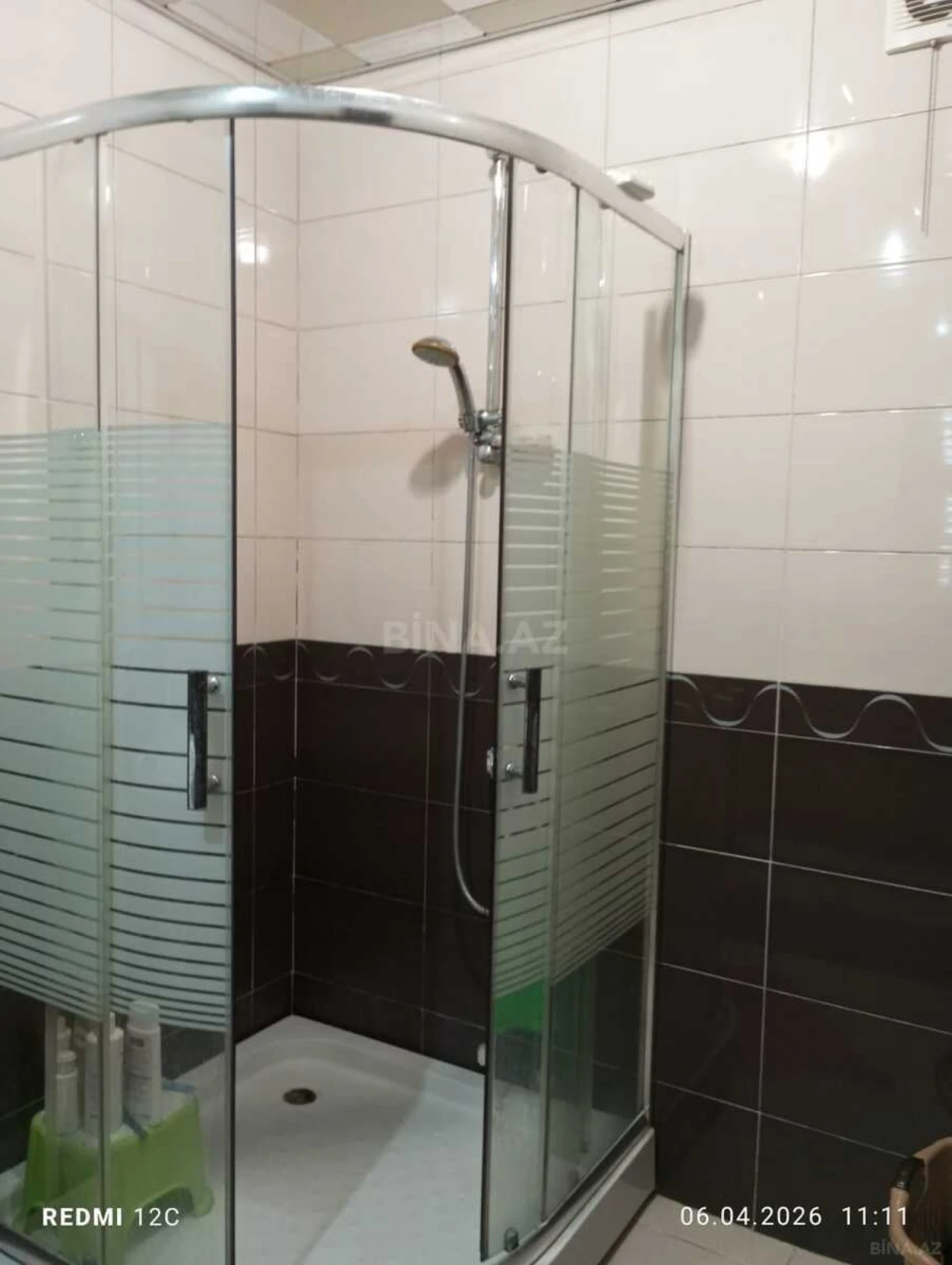 Satılır 3 otaqlı mənzil 120 m²