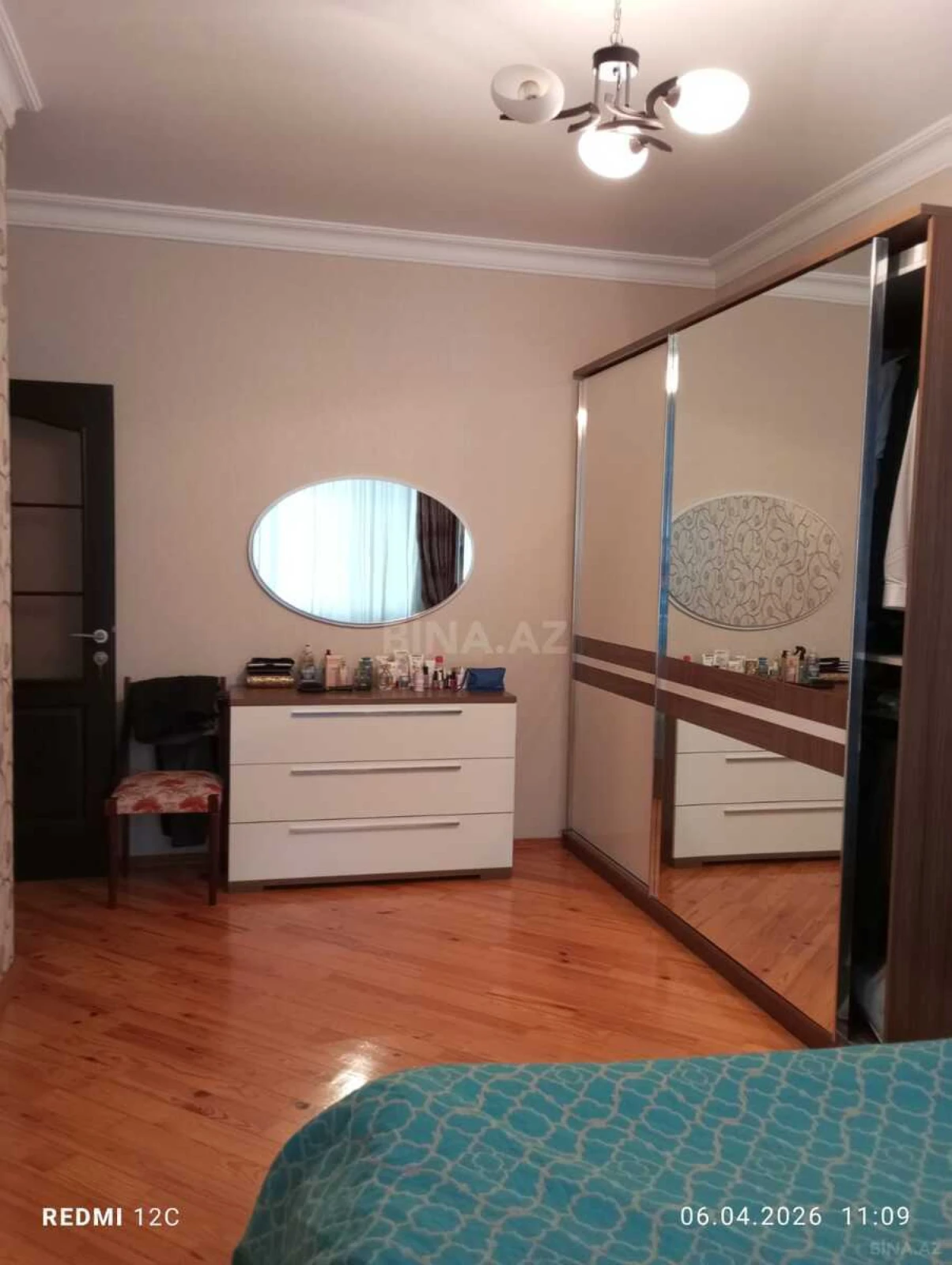Satılır 3 otaqlı mənzil 120 m²