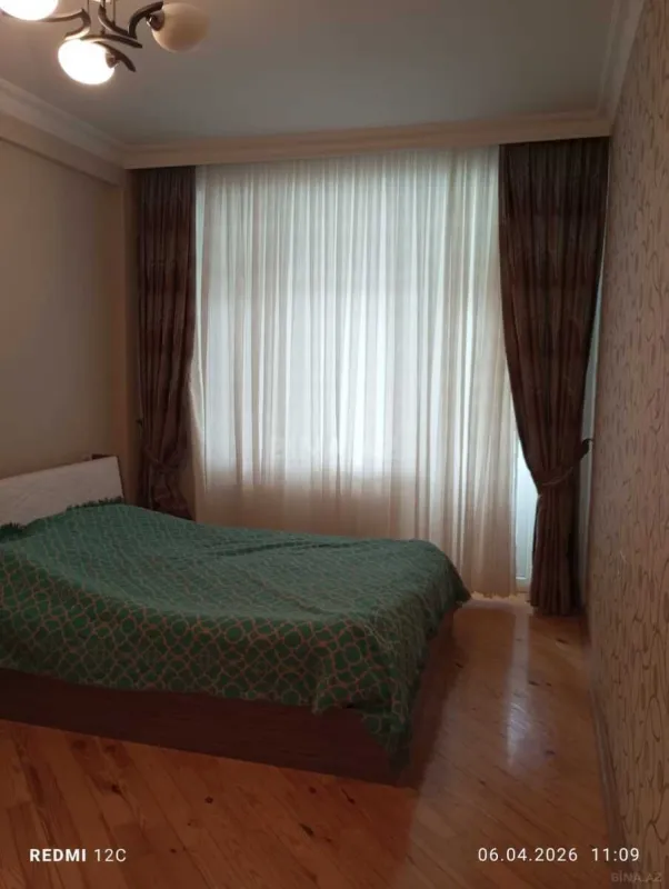 Satılır 3 otaqlı mənzil 120 m²