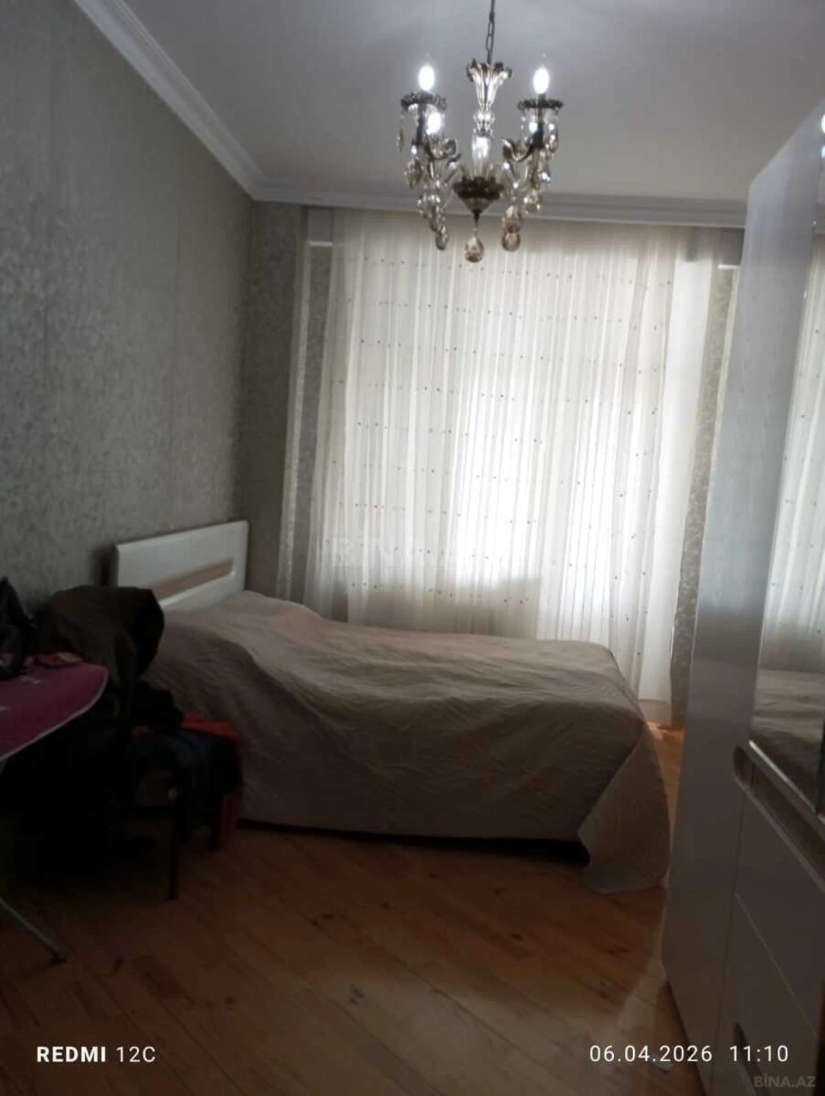 Satılır 3 otaqlı mənzil 120 m²