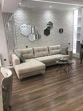 Kirayə verilir 2 otaqlı mənzil 76 m²
