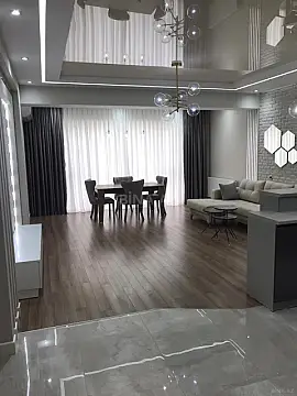 Kirayə verilir 2 otaqlı mənzil 76 m²
