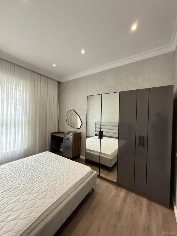 Kirayə verilir 3 otaqlı mənzil 125 m²