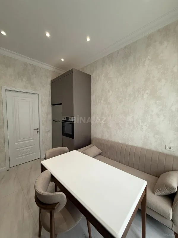 Kirayə verilir 3 otaqlı mənzil 125 m²