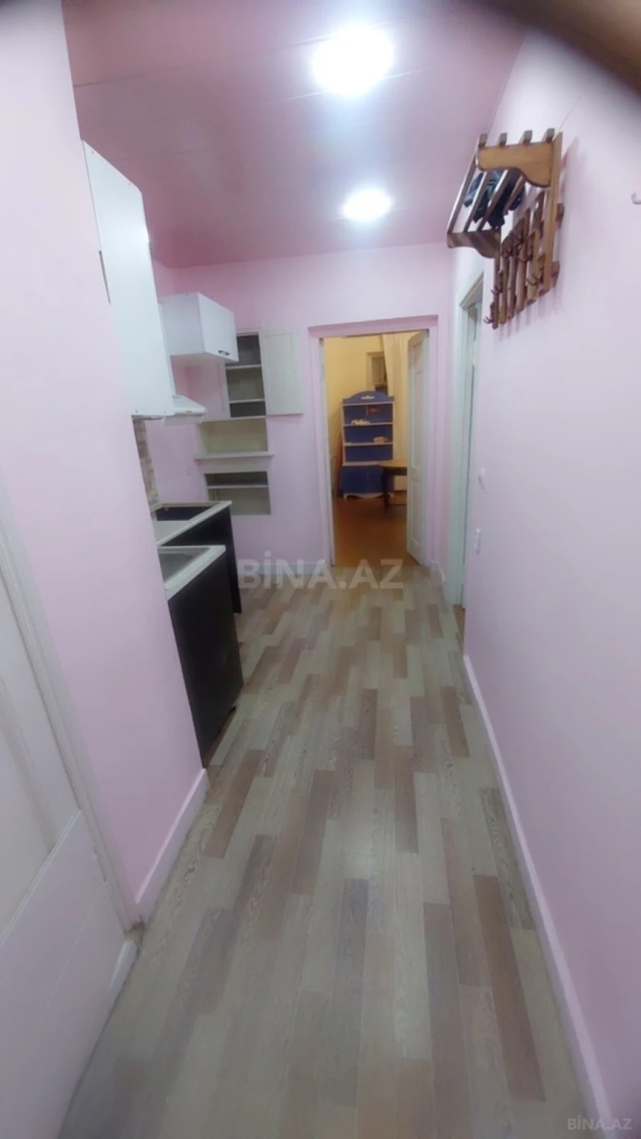 Kirayə verilir 2 otaqlı mənzil 70 m²
