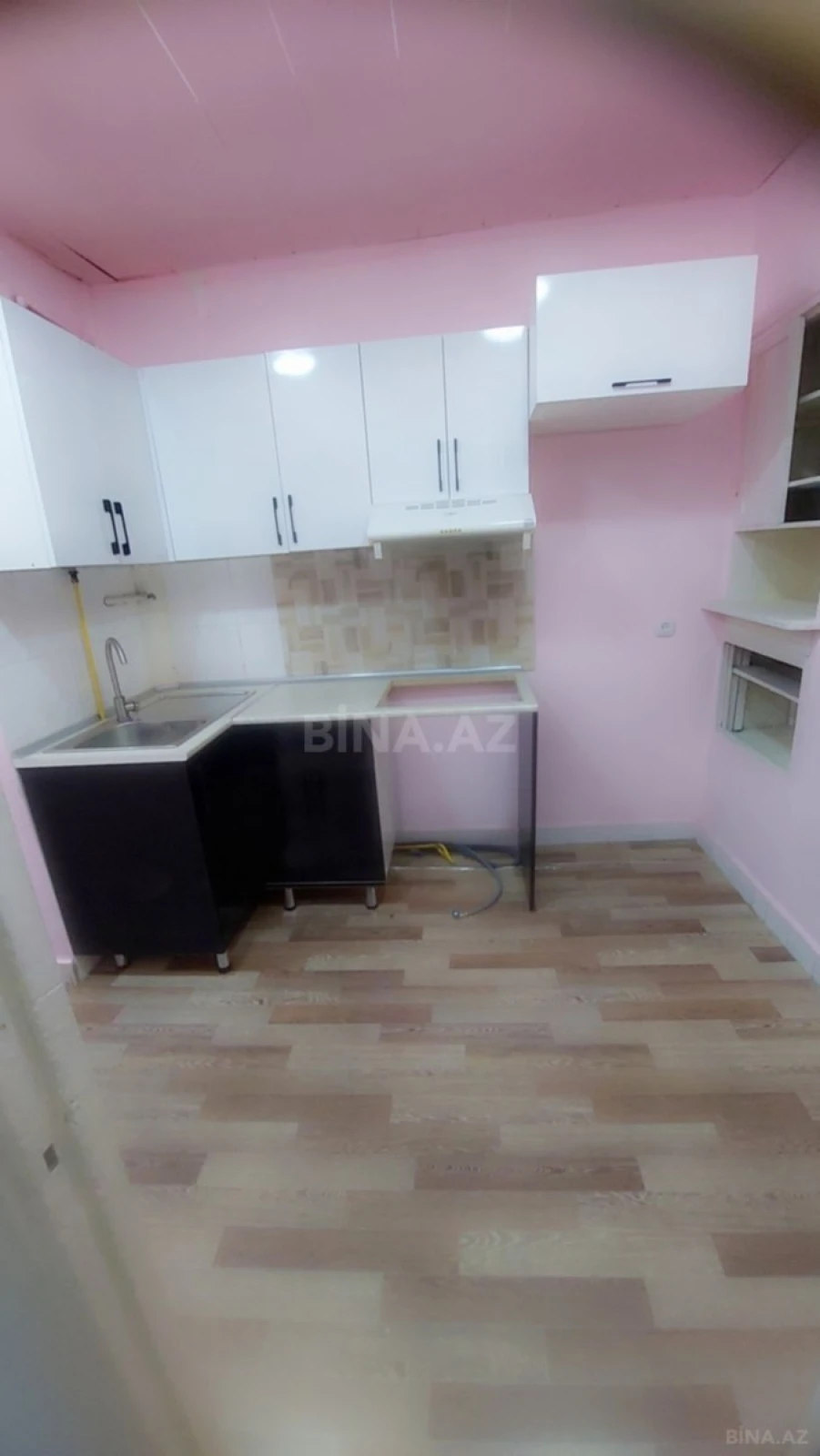 Kirayə verilir 2 otaqlı mənzil 70 m²