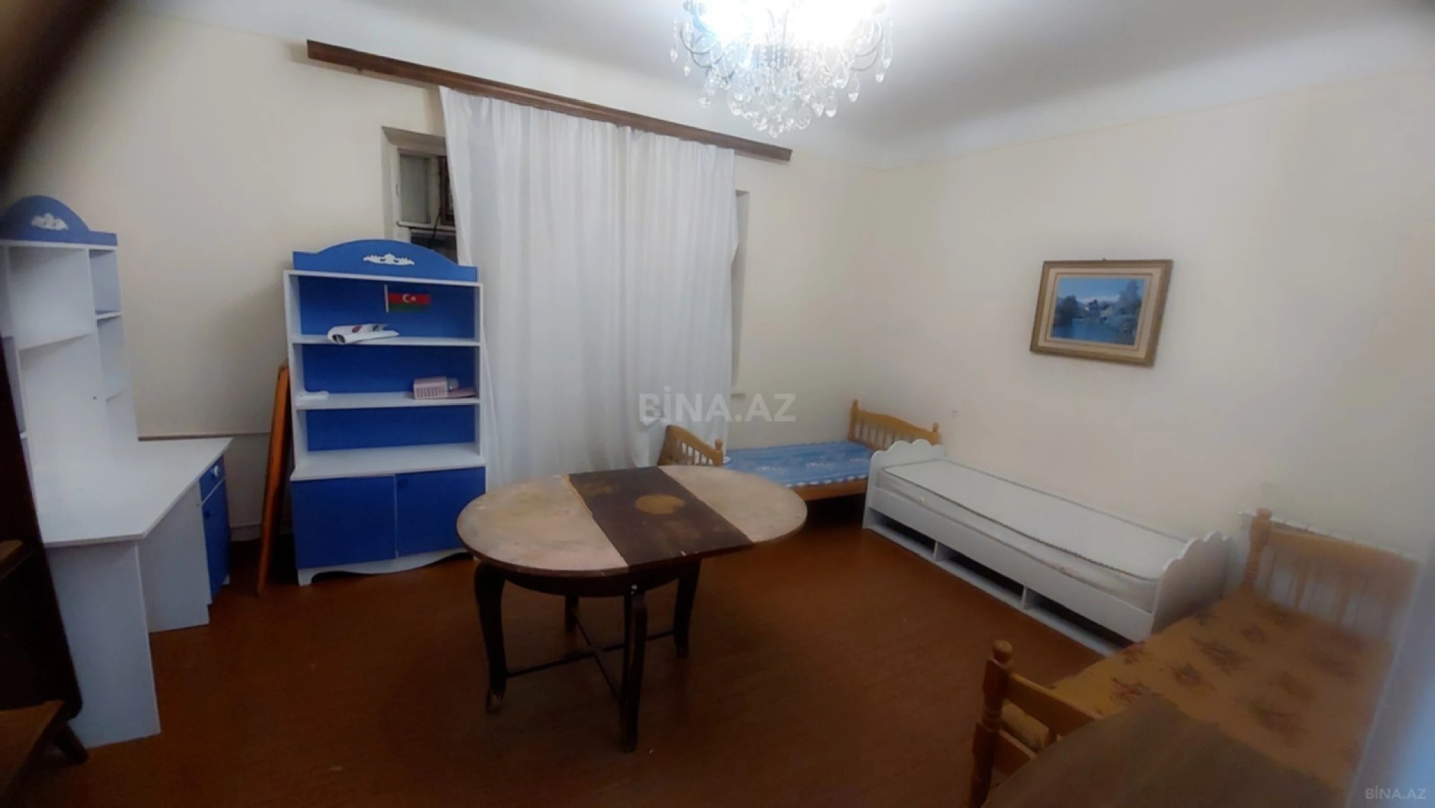 Kirayə verilir 2 otaqlı mənzil 70 m²