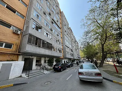 Satılır 2 otaqlı mənzil 48 m² — Bakı 2 otaq 48.00 m²