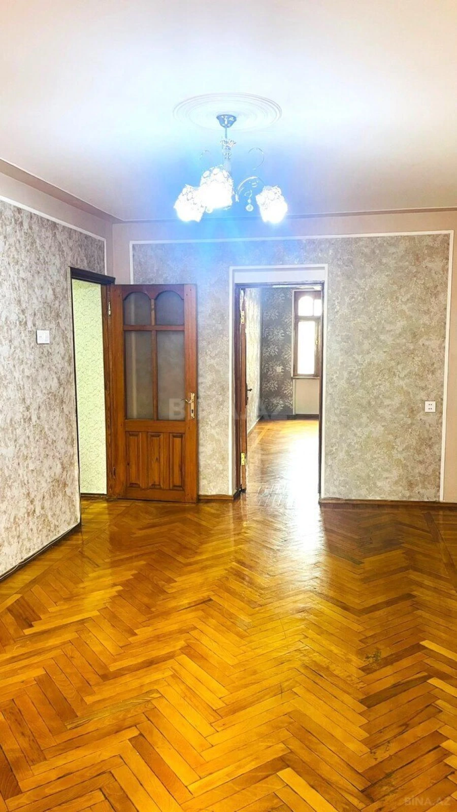 Kirayə verilir 2 otaqlı mənzil 65 m²