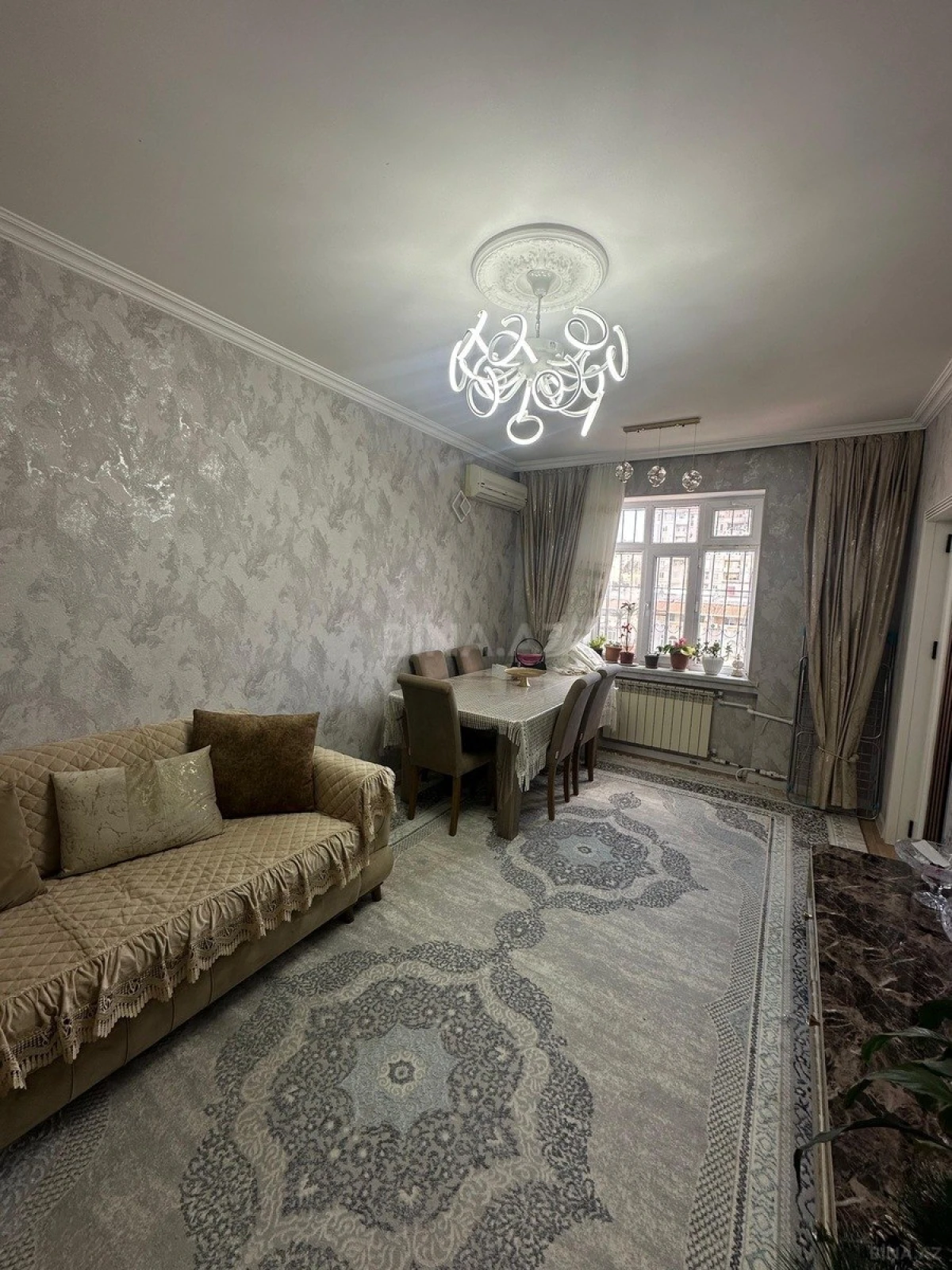 Satılır 3 otaqlı mənzil 65 m²