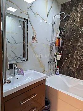 Satılır 4 otaqlı həyət evi 160 m²