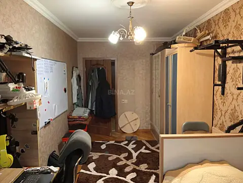 Satılır 3 otaqlı mənzil 110 m²