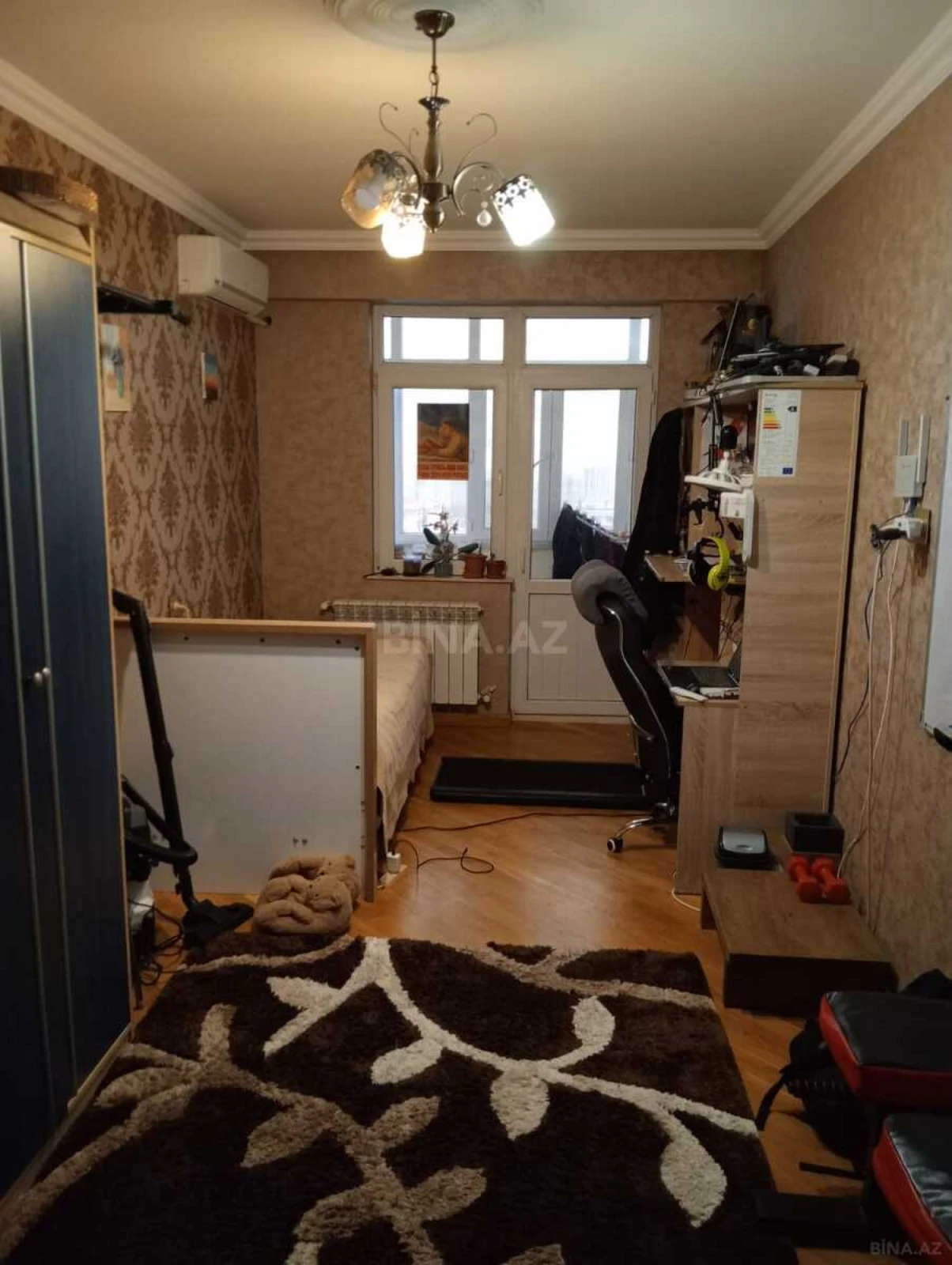 Satılır 3 otaqlı mənzil 110 m²