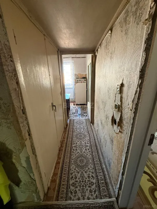 Satılır 4 otaqlı mənzil 110 m²