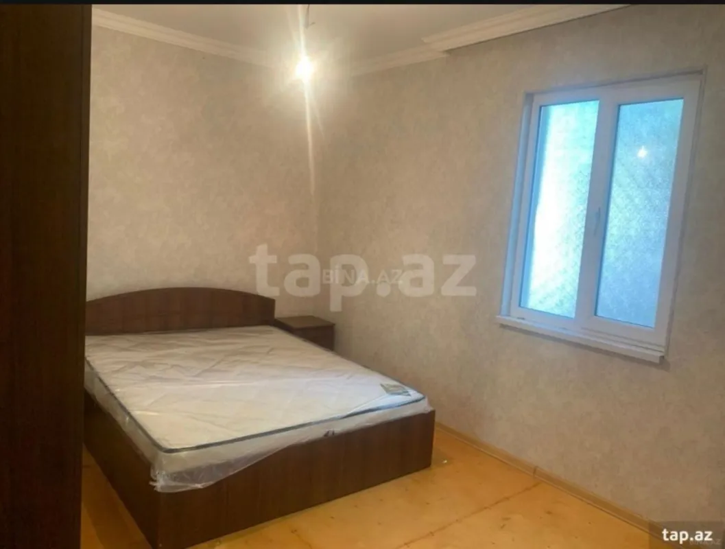 Satılır 4 otaqlı mənzil 100 m²