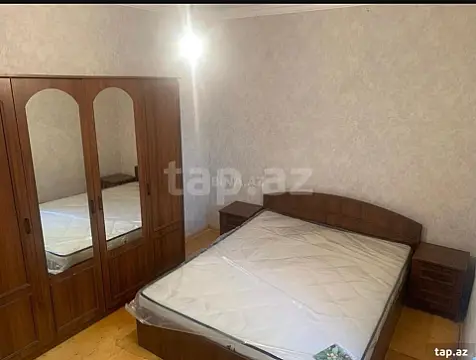 Satılır 4 otaqlı mənzil 100 m²