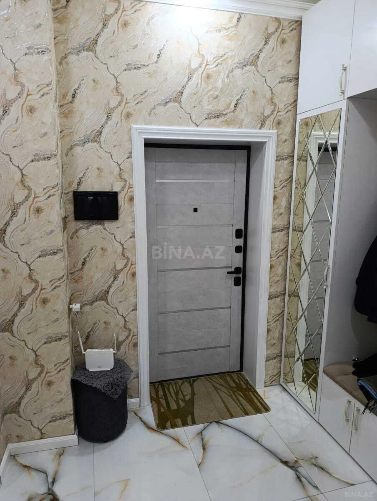 Kirayə verilir 2 otaqlı mənzil 67 m²