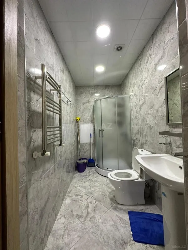 Kirayə verilir 2 otaqlı mənzil 75 m²